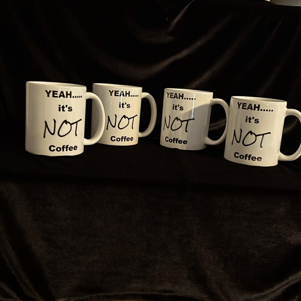 Christmas White Elephant Funny Coffee Mug Set of 4 Funny Coffee Mugs 8 oz NEW